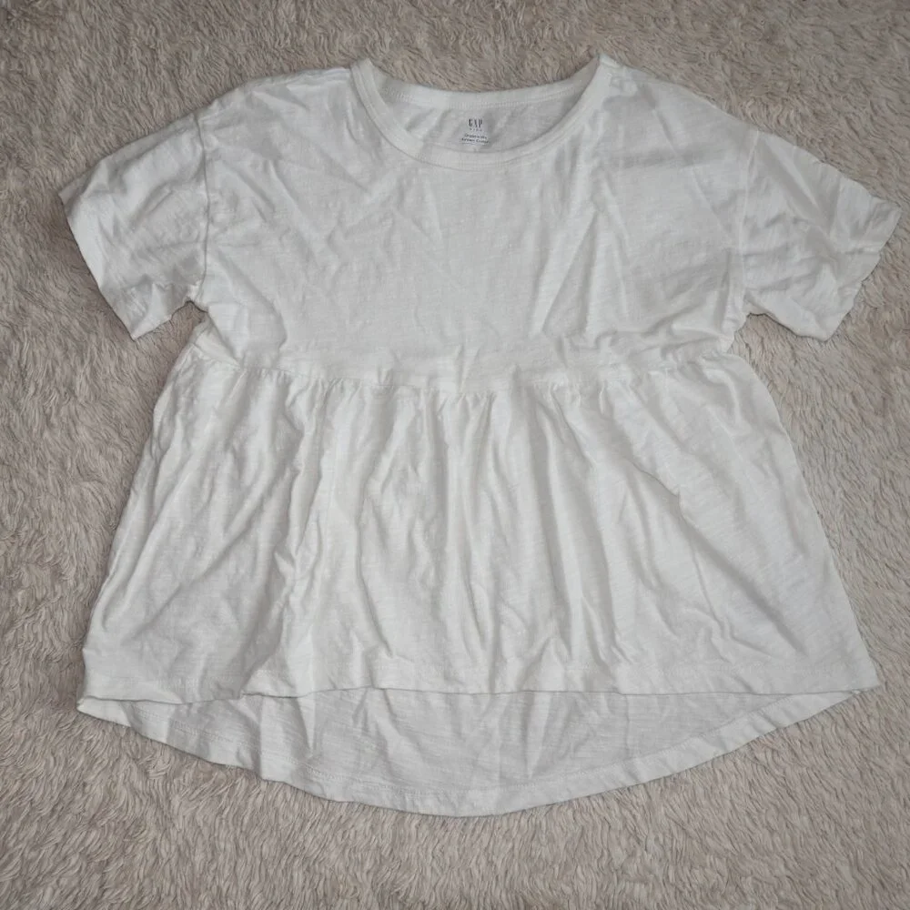 Girls Size Small Gap White Top with Copper Key Pastel Floral Skirt
